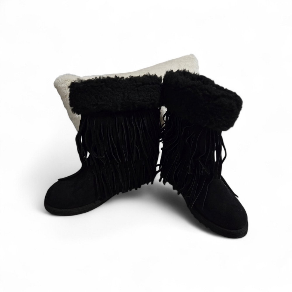Black Fringe Faux-Fur, Real Suede Wedge Winter Boots By Madden Girl Size 8 EUC